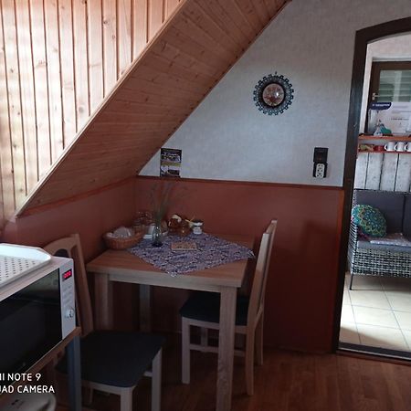 Toserdo Lakitelek 部屋 写真
